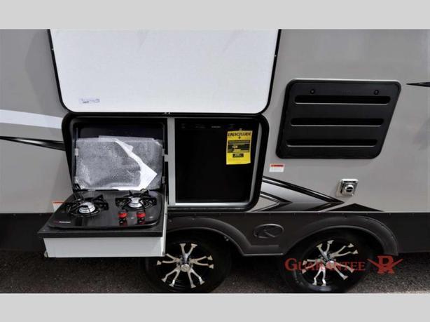 Used 2021 Keystone RV Bullet 290BHS image 8