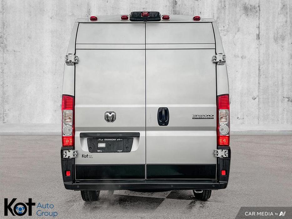 2025 RAM Promaster SLT+ demo display photo