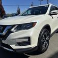 2020 Nissan Rogue SV thumbnail image 3