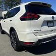 2020 Nissan Rogue SV thumbnail image 5