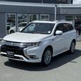 2022 Mitsubishi Outlander PHEV SE 4WD - Blind Spot Warning & Power Driver Seat thumbnail image