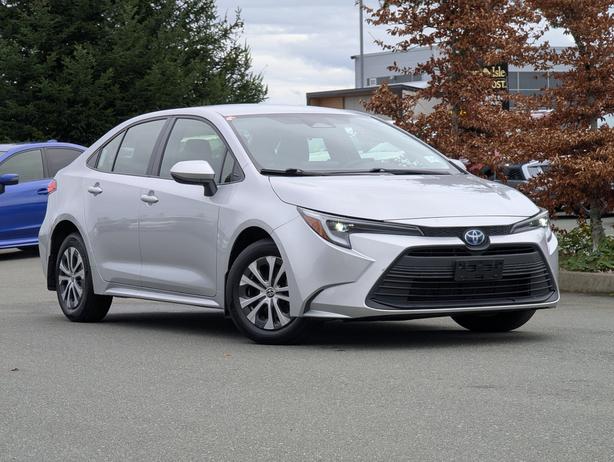 2023 Toyota Corolla Hybrid LE - No Accidents, Heated Seats, Hybrid image 4