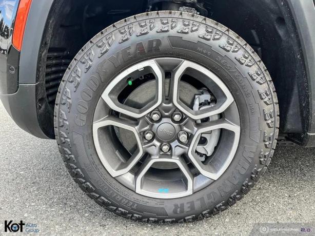 2023 JEEP GRAND CHEROKEE 4XE image 6