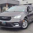2022 Chrysler Pacifica Touring L thumbnail image