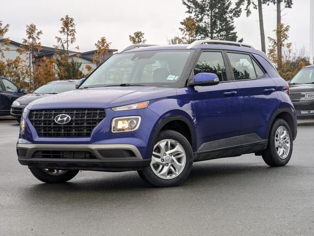 2021 Hyundai Venue Preferred - No Accidents, Heated Seats image 1