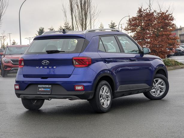 2021 Hyundai Venue Preferred - No Accidents, Heated Seats image 6