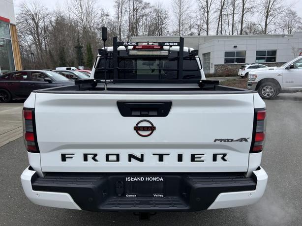2023 Nissan Frontier Pro-4x image 6