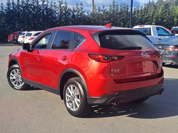 2025 Mazda CX-5 AWD - Heated Seats, Heated Wheel, Back-Up Camera image 8