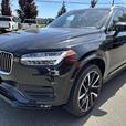 2022 Volvo XC90 Momentum thumbnail image 3