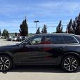2022 Volvo XC90 Momentum thumbnail image 4