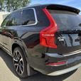 2022 Volvo XC90 Momentum thumbnail image 5