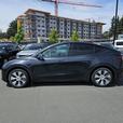 2024 Tesla Model Y 2WD Sport Utility | One Owner | No Reported Accidents! thumbnail image 3