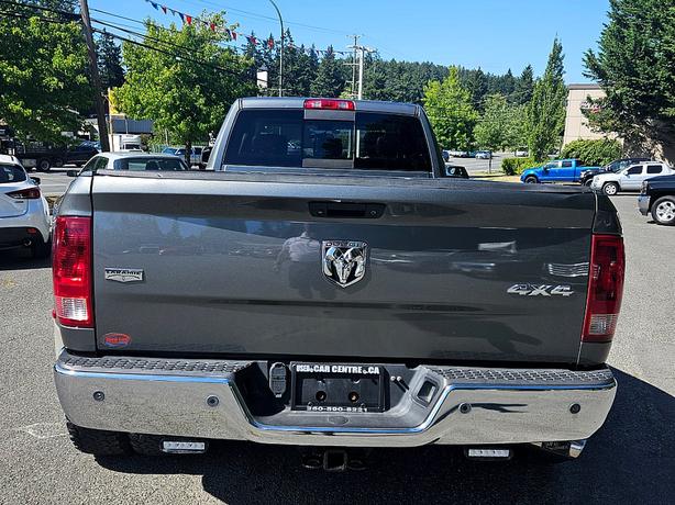 2010 Dodge  Ram 3500 SLT image 5