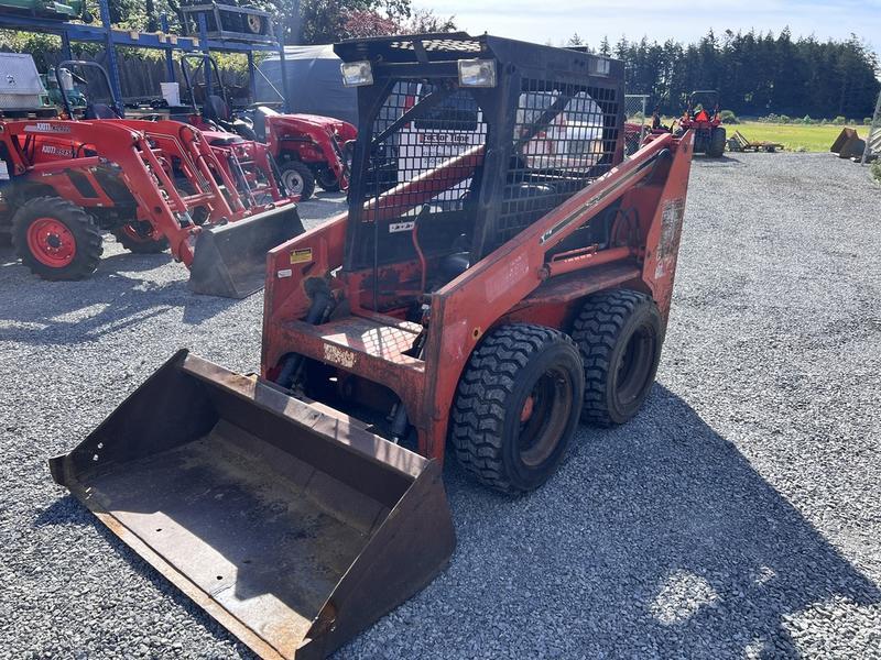 1982 Thomas Equipment 9208-133 display photo