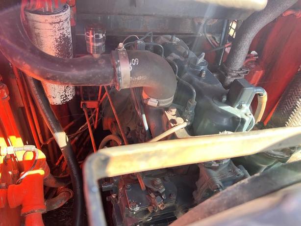 1982 Thomas Equipment 9208-133 image 8