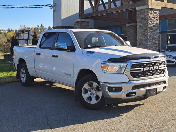 2023 Ram 1500 Bighorn 4WD - Heated Seats, Heated Wheel image 4