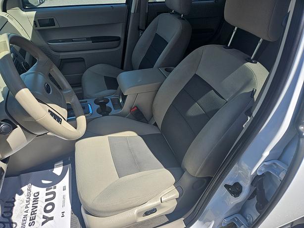2008 Ford  Escape Hybrid image 5