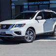 2018 Nissan Pathfinder S - 4x4, Sunroof, Navigation, Heated Seats thumbnail image