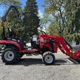 2024 Mahindra 1100 series 1120 HST thumbnail image 5