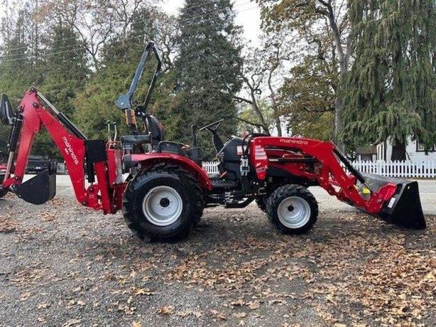 2024 Mahindra 2100 series 2126 HST image 1