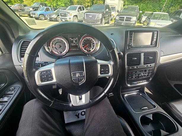 2018 Dodge  Grand Caravan GT image 8