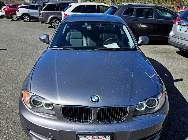 2011 BMW  128i image 2