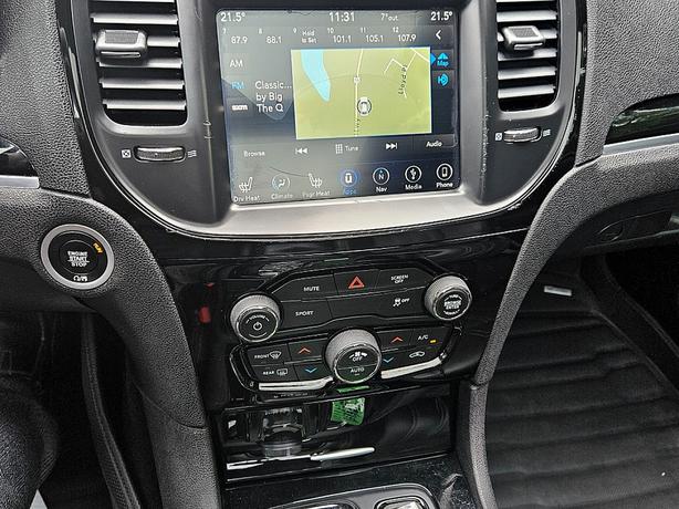 2018 Chrysler  300 S image 7