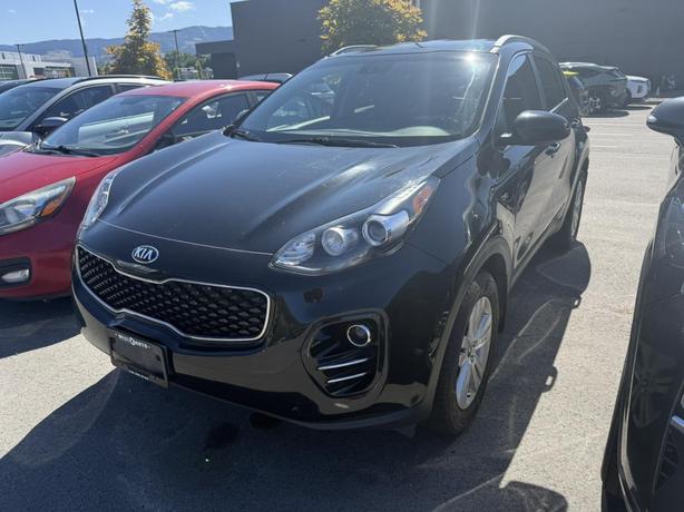 2019 Kia Sportage LX image 2