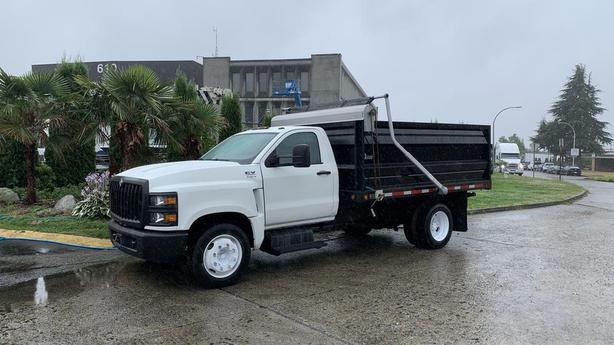 2021 International CV515 Dump Truck Diesel 3 Seater Rear Wheel Drive image 5