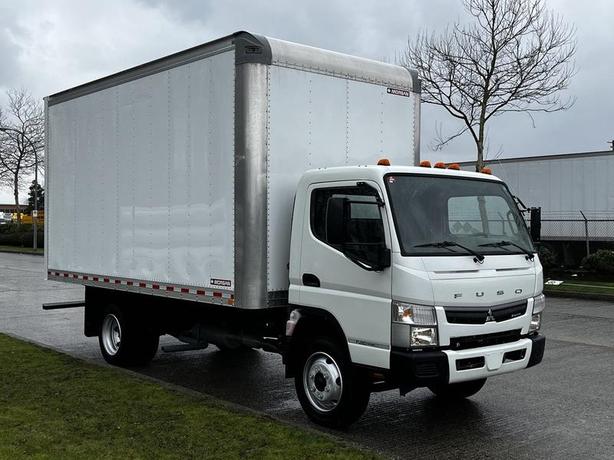 2021 Mitsubishi Fuso FE180 16 Foot Cube Van with Ramp image 1