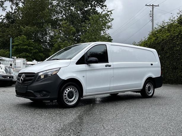 2023 Mercedes-Benz Metris Cargo Van image 5