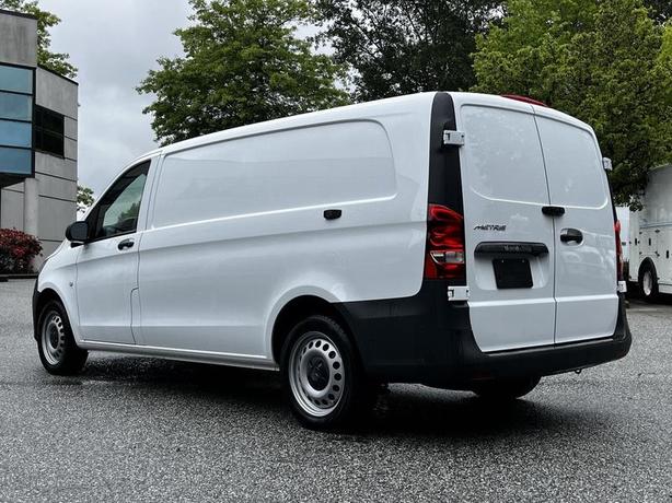 2023 Mercedes-Benz Metris Cargo Van image 7