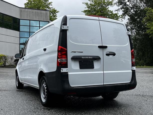 2023 Mercedes-Benz Metris Cargo Van image 8