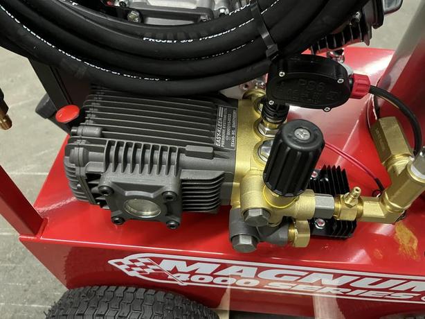 2024 Easy Kleen Magnum 4000 Hot Water Pressure Washer image 7