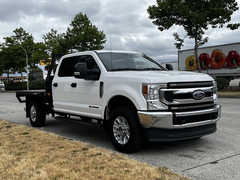 2020 Ford F-350 8 Foot Flat Deck Powerstroke Diesel 4WD display photo