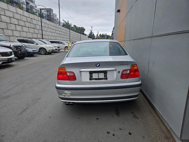 2001 BMW 3 Series 325i | Cruise Control! image 5