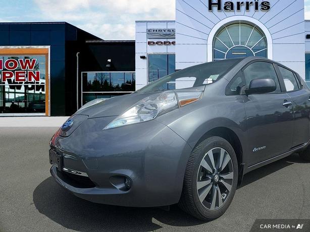 2015 Nissan LEAF 4dr HB SV | Keyless Entry | Cruise Control! image 8