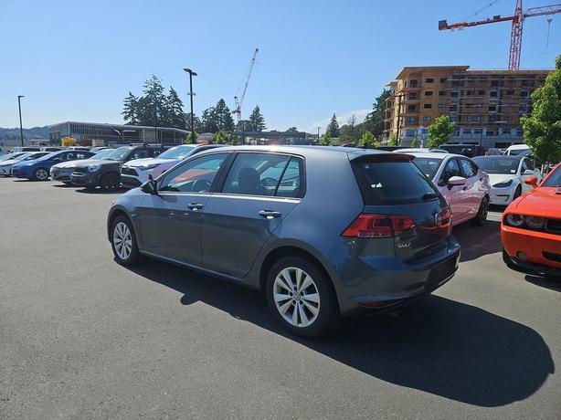 2015 Volkswagen Golf | No Reported Accidents | Bluetooth Connect! image 4