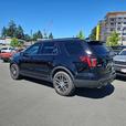 2016 Ford Explorer Sport 4WD | No Reported Accidents! thumbnail image 4