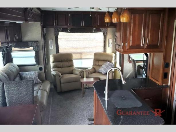 Used 2013 Prime Time RV Sanibel 3500 image 6