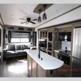 Used 2021 Forest River RV Sabre 36BHQ thumbnail image 8