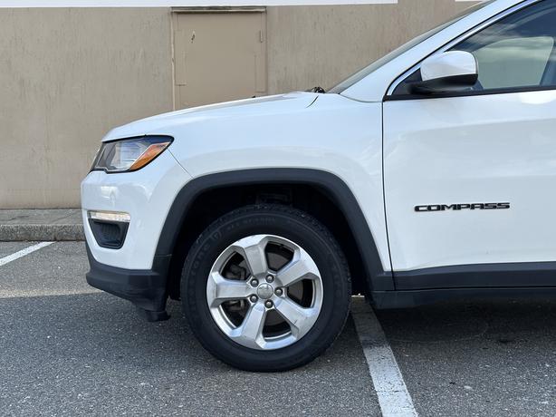 2018 Jeep Compass image 4