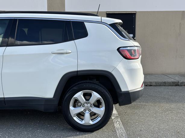 2018 Jeep Compass image 5