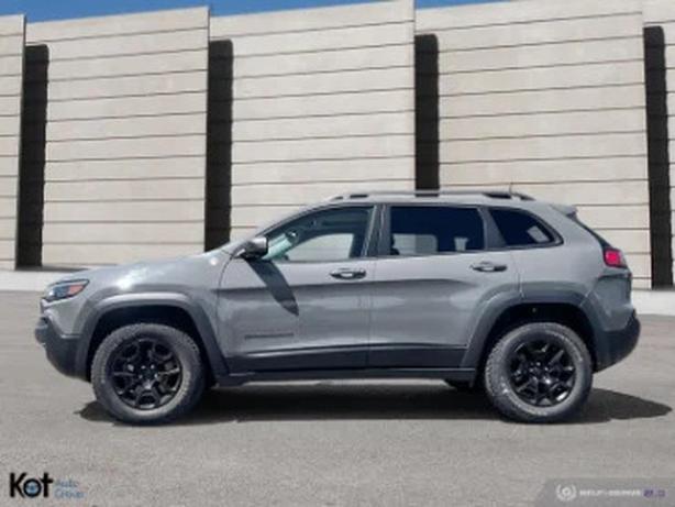 2019 JEEP CHEROKEE image 8