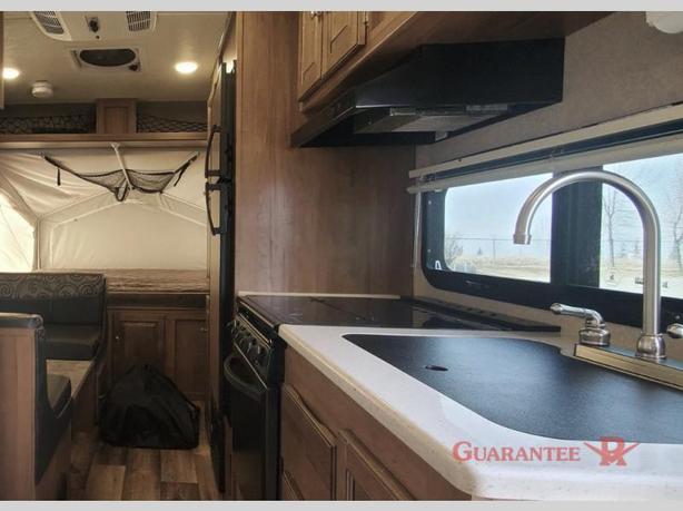 Used 2017 Forest River Flagstaff Shamrock Hybrid 17 image 7
