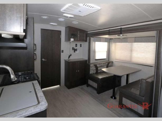 Used 2018 Cruiser Shadow Cruiser 193MBS image 6