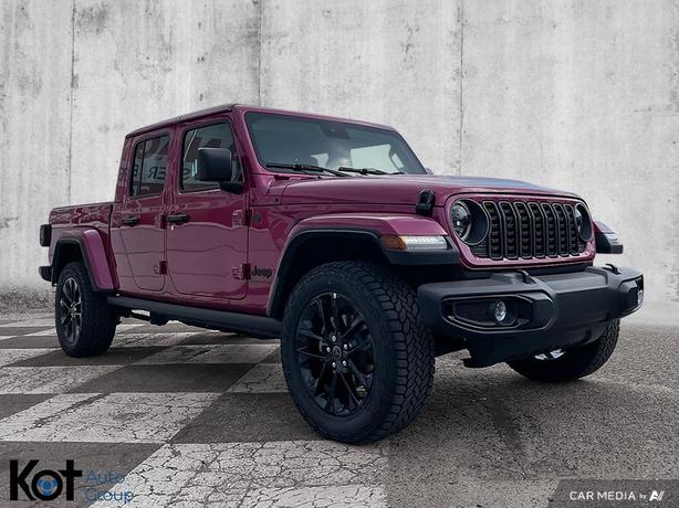 2024 Jeep Gladiator NightHawk demo image 3