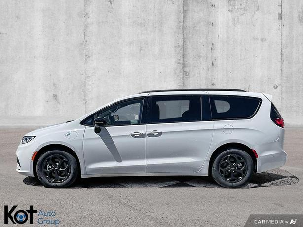 2024 Chrysler Pacifica Hybrid Limited | PREMIUM S APPEARANCE | DEMO CLEAROUT | S image 2