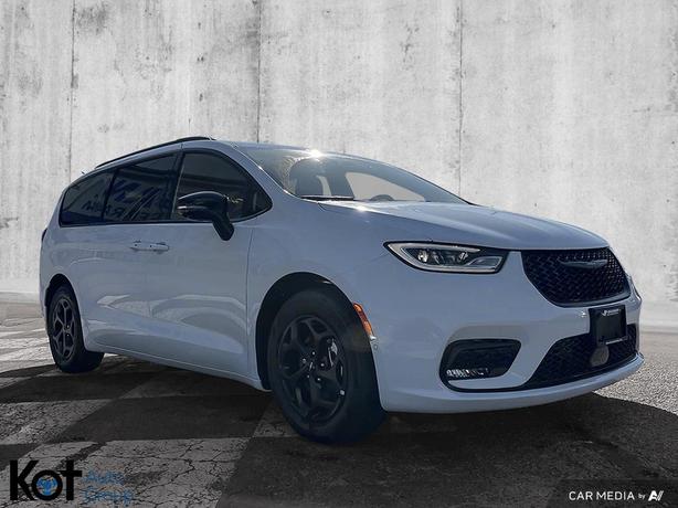2024 Chrysler Pacifica Hybrid Limited | Premium S Appearance | DEMO | SAVE $7,37 image 3