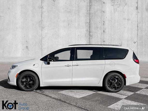2024 Chrysler Pacifica Hybrid Limited | Premium S Appearance | DEMO | SAVE $7,37 image 8
